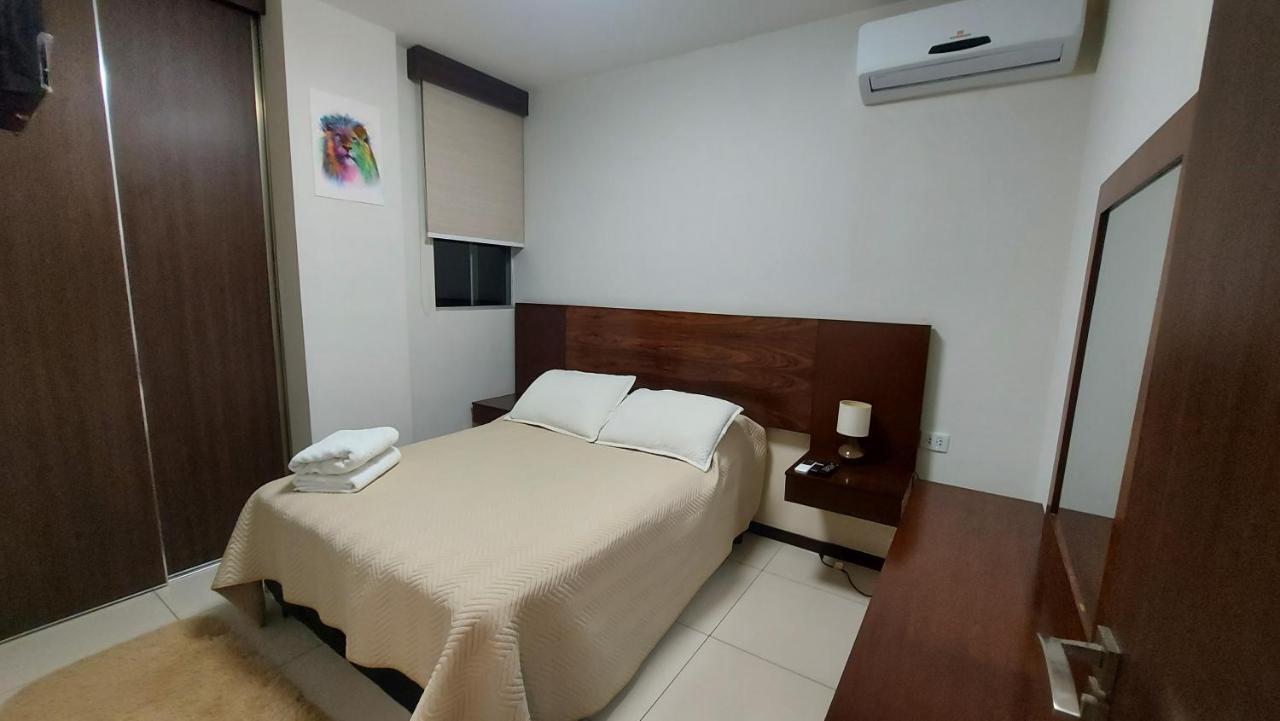 Hermoso Y Unico Apartamento Moderno, En Pleno Centro De Santa Cruz, Con Netflix Wi-Fi De 60 Mb, Estacionamiento Gratis Y Ac En Todos Los Ambientes Santa Cruz de La Sierra Exterior photo