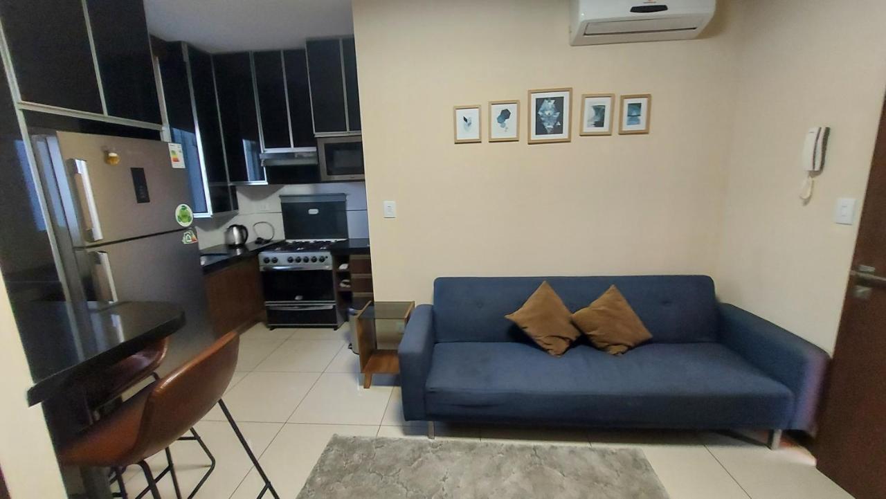 Hermoso Y Unico Apartamento Moderno, En Pleno Centro De Santa Cruz, Con Netflix Wi-Fi De 60 Mb, Estacionamiento Gratis Y Ac En Todos Los Ambientes Santa Cruz de La Sierra Exterior photo