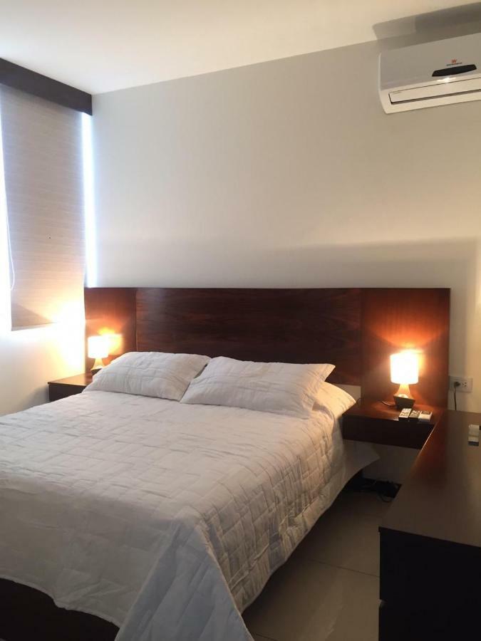 Hermoso Y Unico Apartamento Moderno, En Pleno Centro De Santa Cruz, Con Netflix Wi-Fi De 60 Mb, Estacionamiento Gratis Y Ac En Todos Los Ambientes Santa Cruz de La Sierra Exterior photo