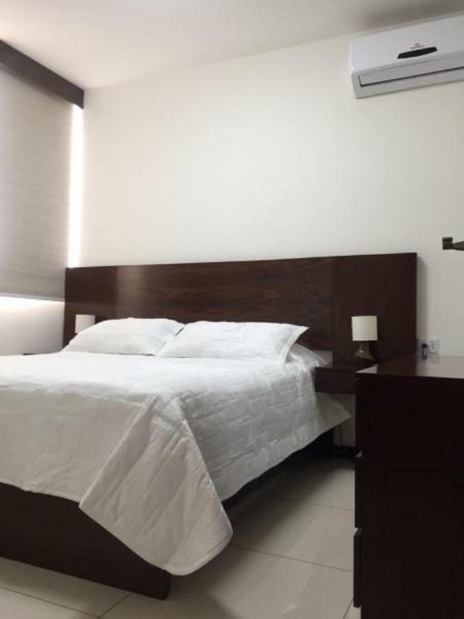 Hermoso Y Unico Apartamento Moderno, En Pleno Centro De Santa Cruz, Con Netflix Wi-Fi De 60 Mb, Estacionamiento Gratis Y Ac En Todos Los Ambientes Santa Cruz de La Sierra Exterior photo