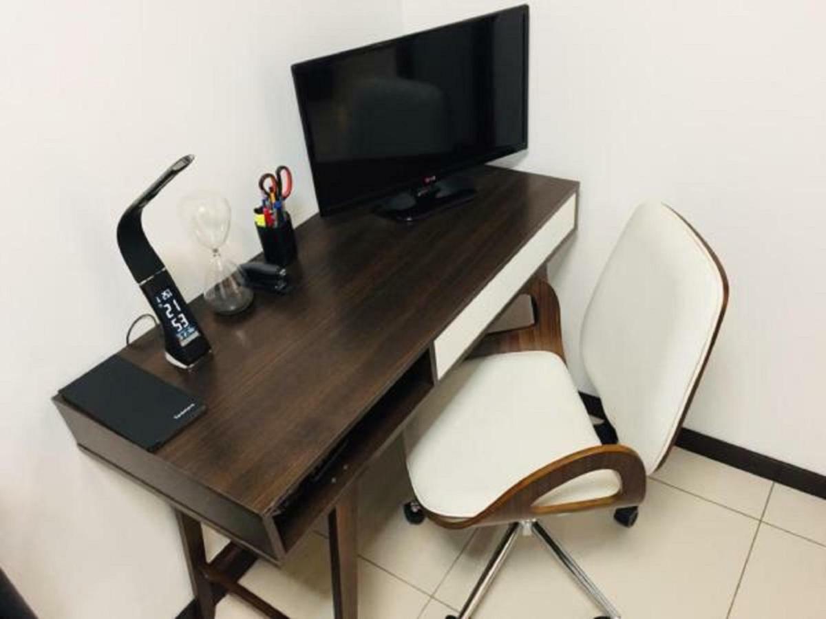 Hermoso Y Unico Apartamento Moderno, En Pleno Centro De Santa Cruz, Con Netflix Wi-Fi De 60 Mb, Estacionamiento Gratis Y Ac En Todos Los Ambientes Santa Cruz de La Sierra Exterior photo